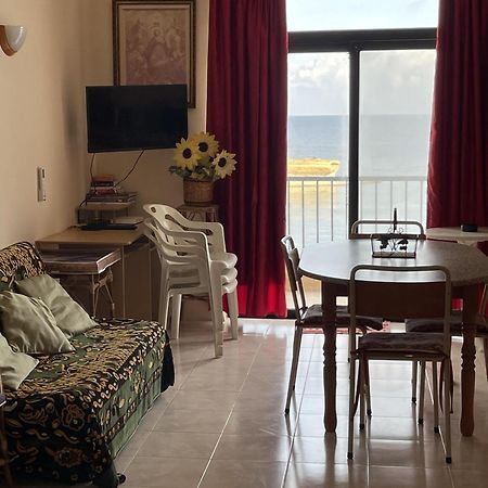 Marsalforn Seaview Apartment In A Quiet Area Qbajjar Extérieur photo